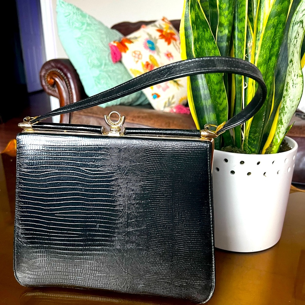 Vintage Bag 🖤